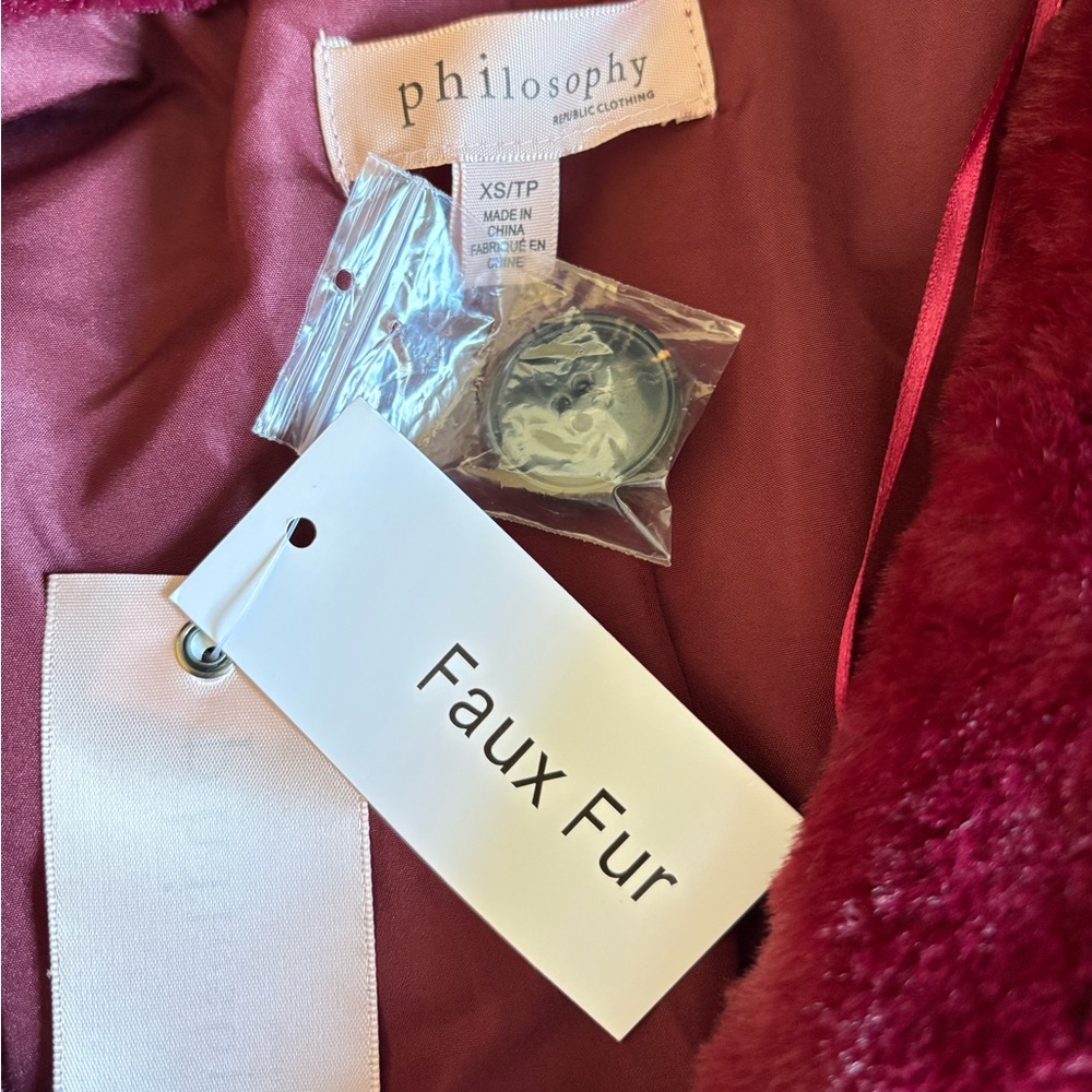 NWT Philosophy Woman’s XS Luxurious Faux Fur Burgundy Coat - Picture 6 of 7